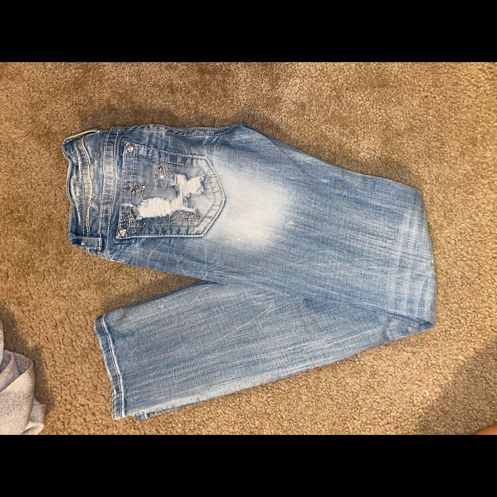 Buckle miss me jeans